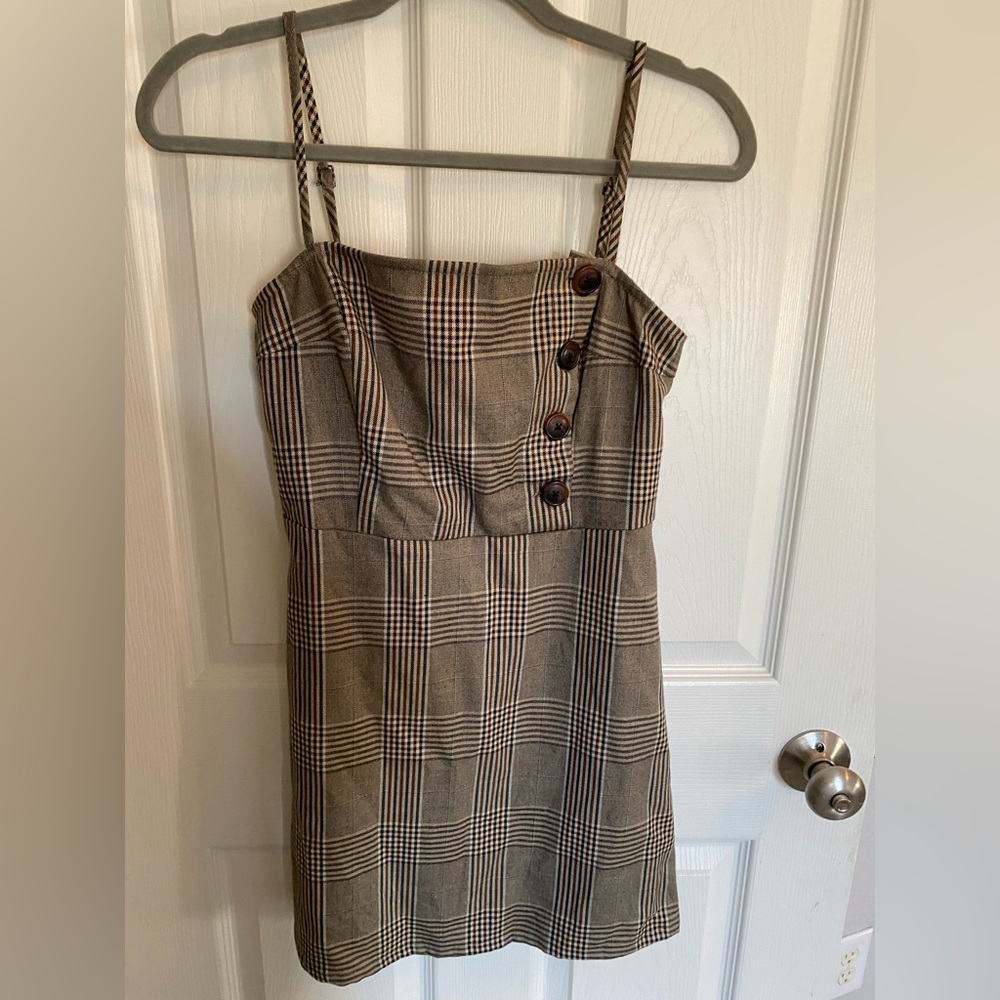 Urban Outfitters houndstooth dress - like new condition!